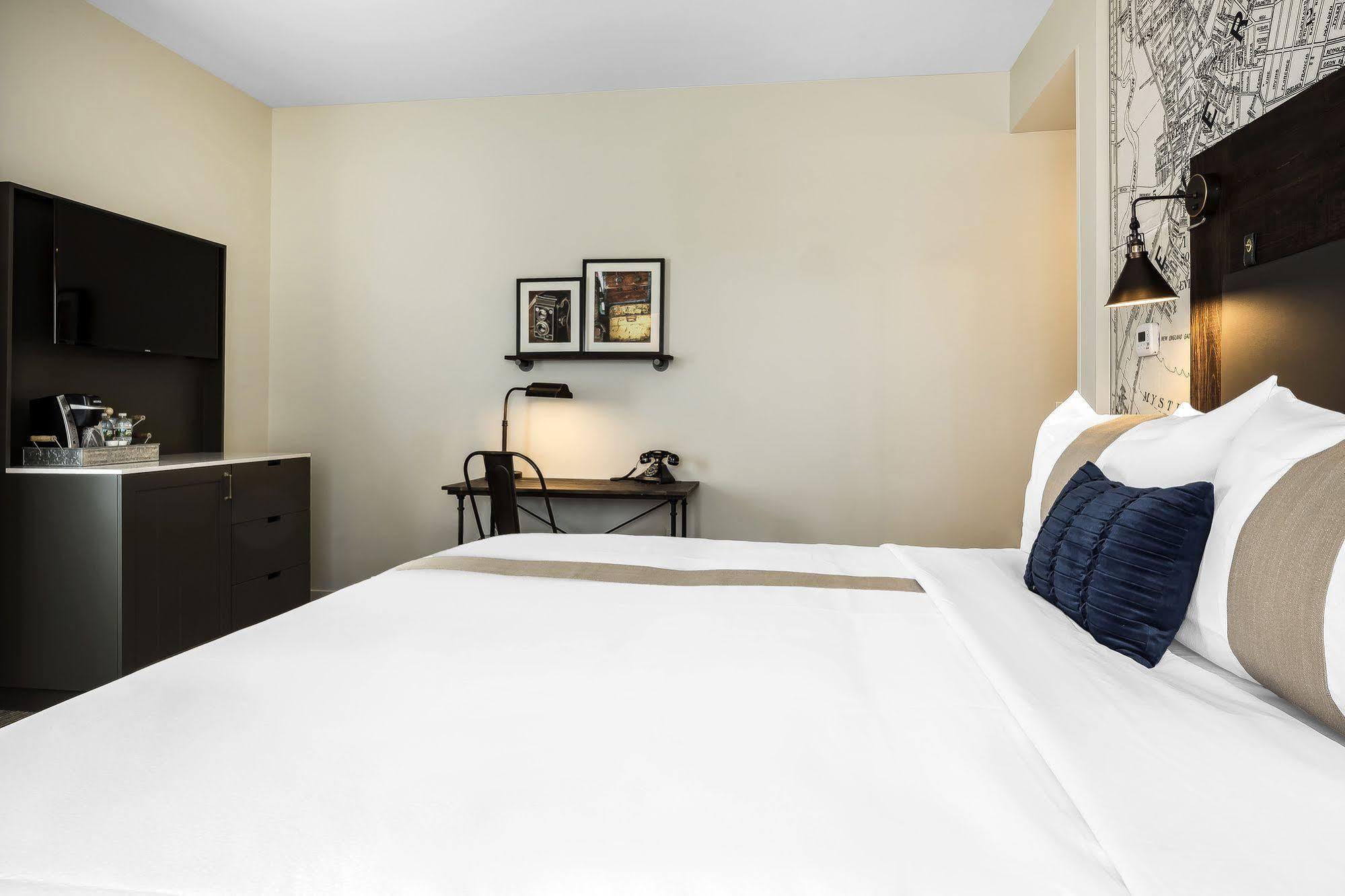 Hotel Envision Boston-everett, Ascend Collection 3*